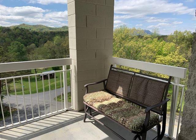 Tennessee Retreat Whispering Pines 631 Appartement Pigeon Forge Buitenkant foto