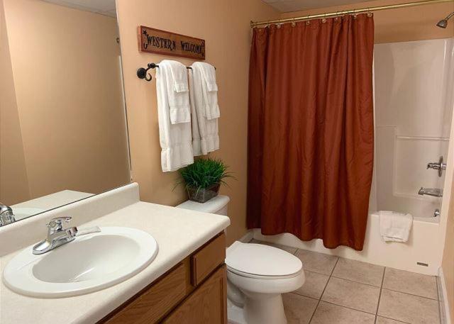 Tennessee Retreat Whispering Pines 631 Appartement Pigeon Forge Buitenkant foto